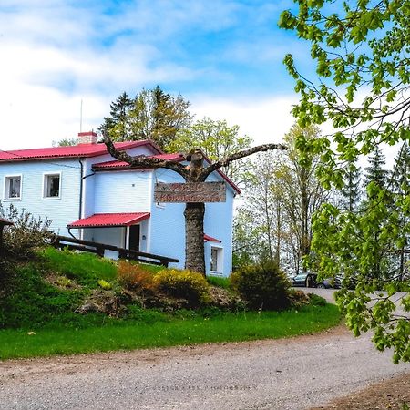 Pinska Guesthouse Exterior foto